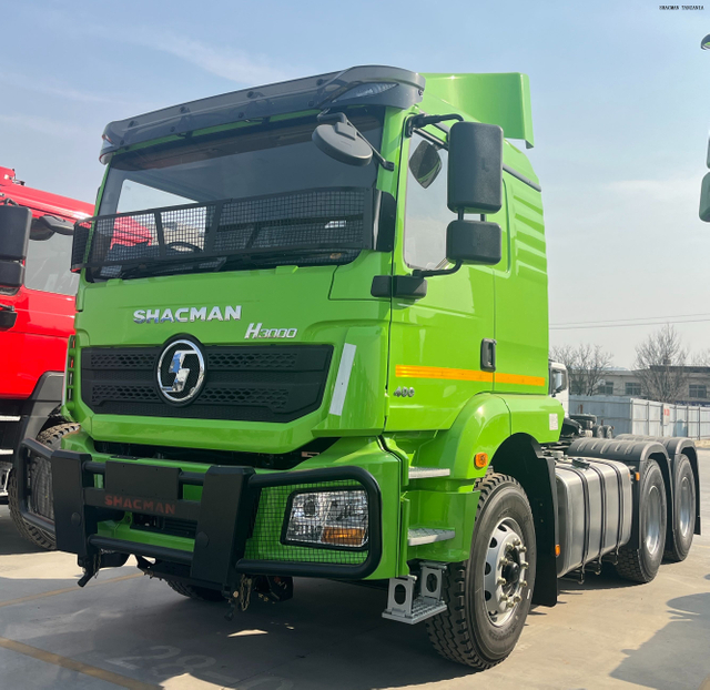 10-wheel 400hp SHACMAN H3000 tractor head for Tanzania for sale