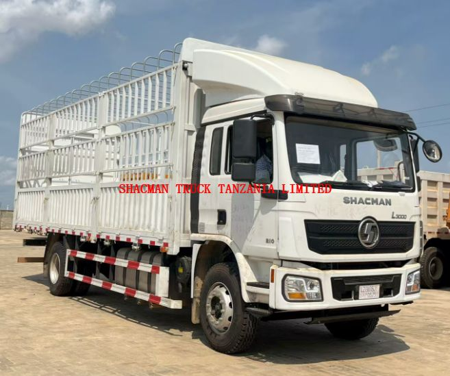 4*2 10Ton SHACMAN L3000 stake truck with 52cbm body in Tanzania for sale