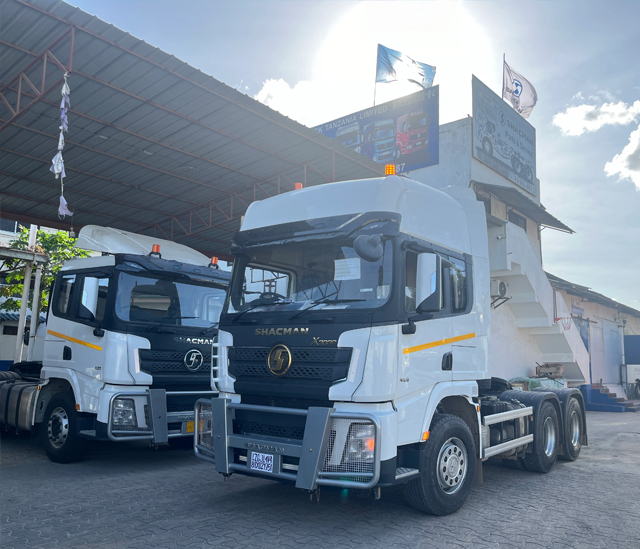 420hp-SHACMAN-X3000-Horse-with-high-roof-in-Tanzania