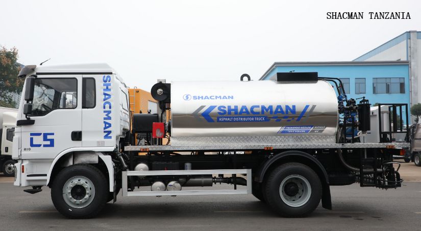 6cbm SHACMAN L3000 asphalt distributor truck