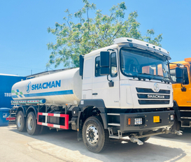 20000L SHACMAN F3000 water bowser