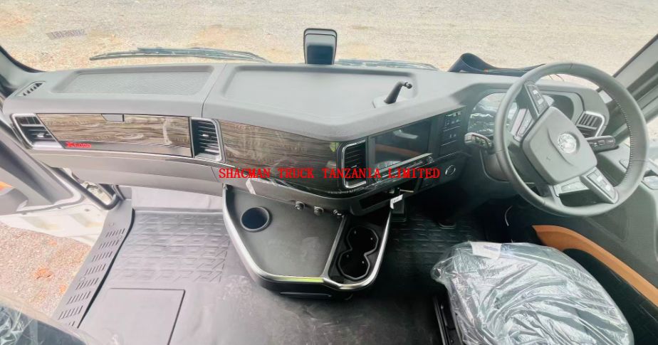 480hp 520hp luxurious SHACMAN X6000 Horse with AMT, best truck from SHACMAN group 
