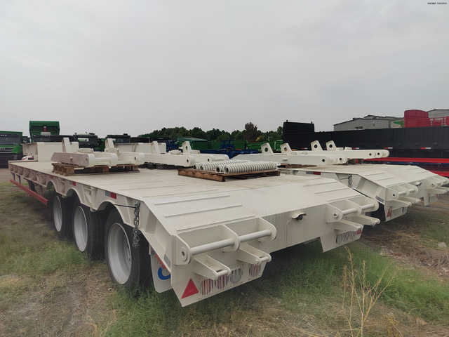 3-axle CIMC lowbed 