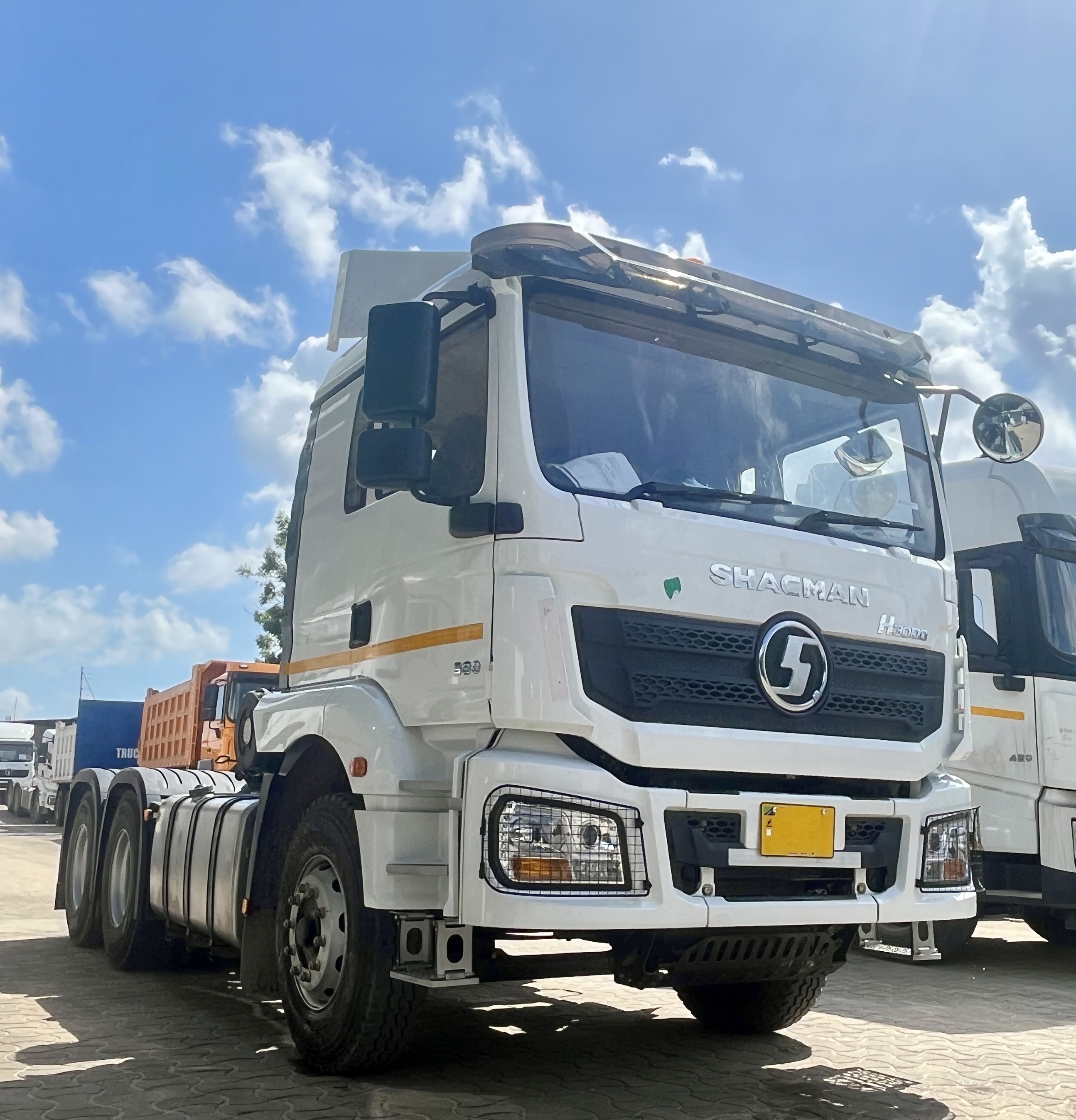 380hp SHACMAN H3000 Horse in Tanzania for sale