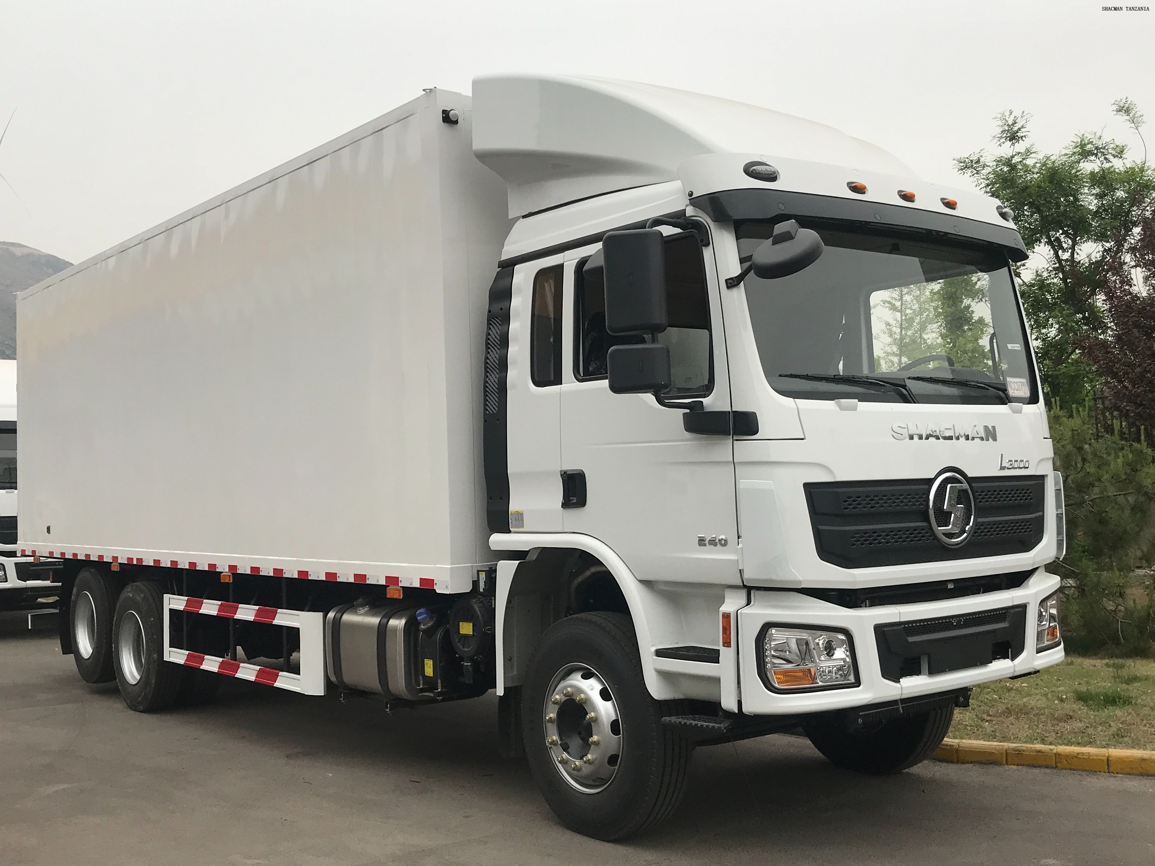 6*2 SHACMAN L3000 lorry truck, for 16Ton loading