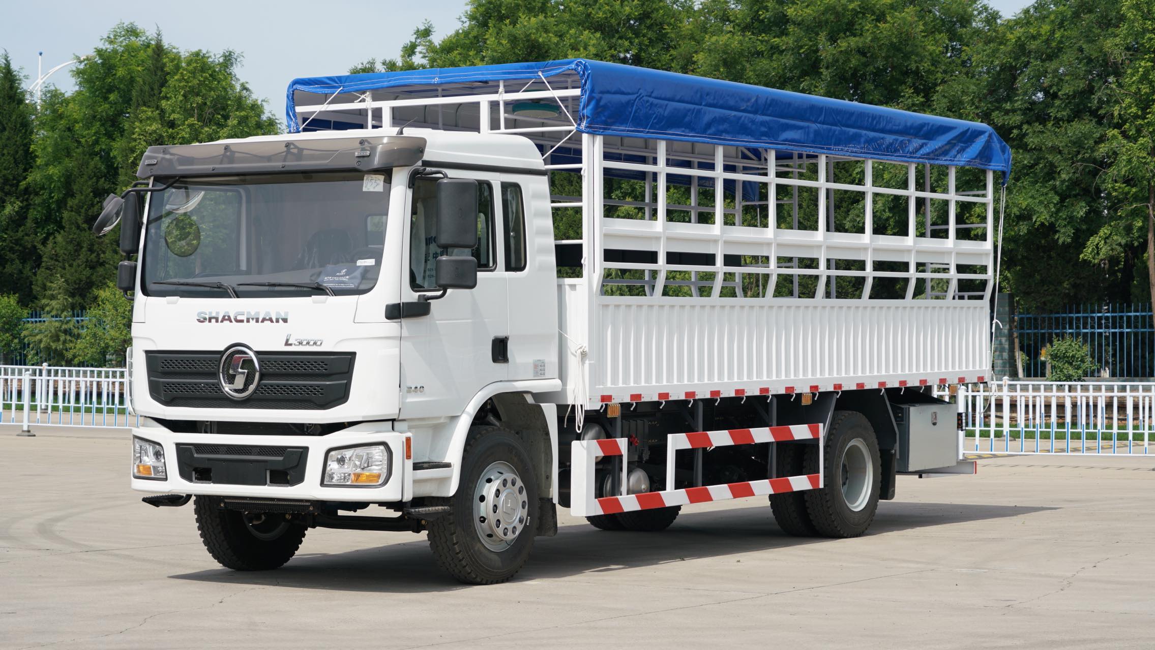 L3000 仓栏车 (3)