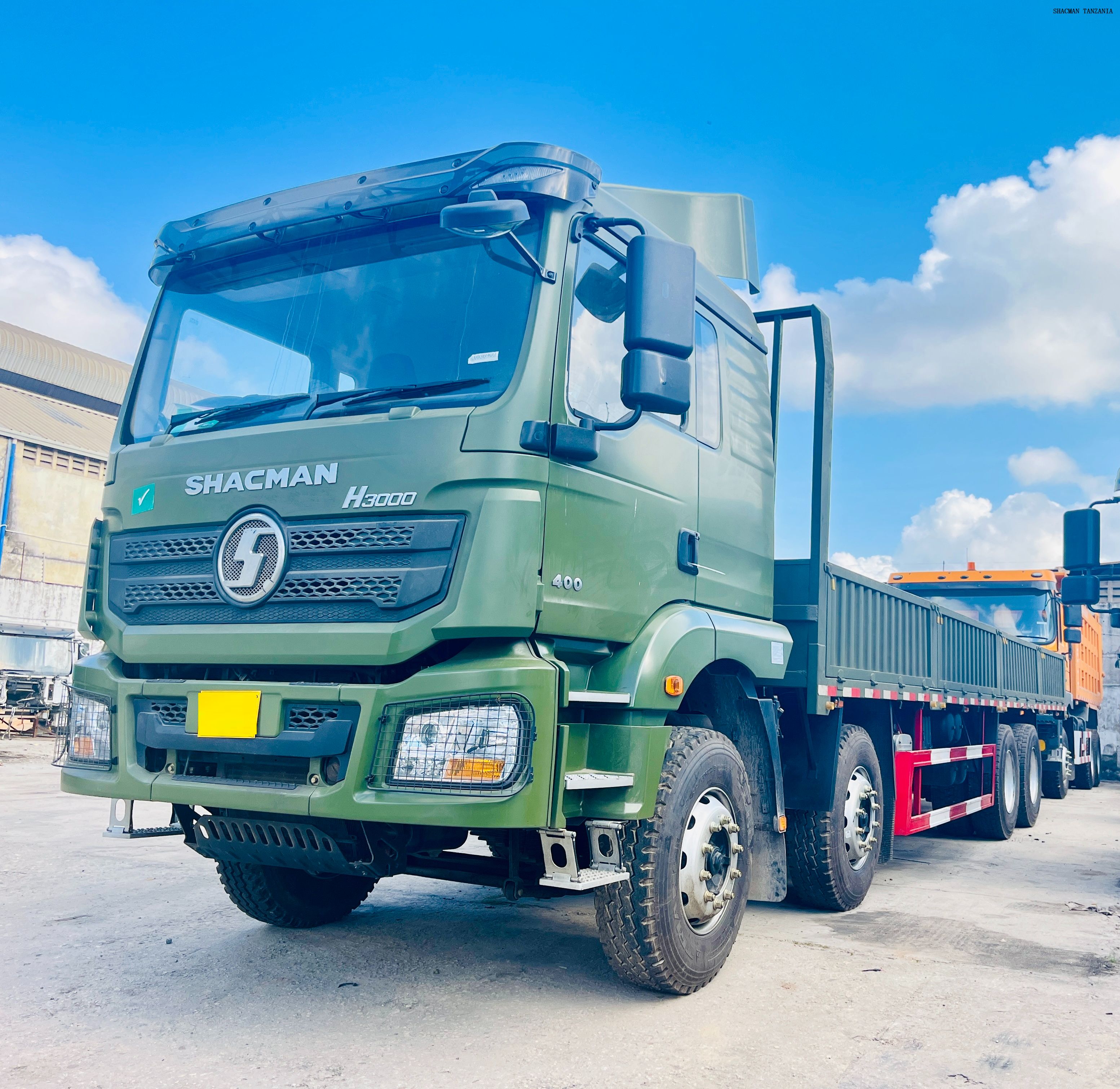 8*4 12-wheel SHACMAN H3000 truck chassis for lorry, 20Ton loading