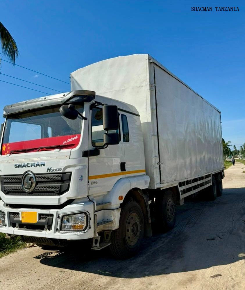 8*4 12-wheel SHACMAN H3000 truck chassis for lorry, 20Ton loading