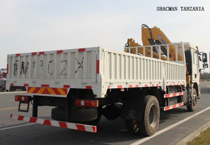 5Ton SHACMAN L3000 crane truck